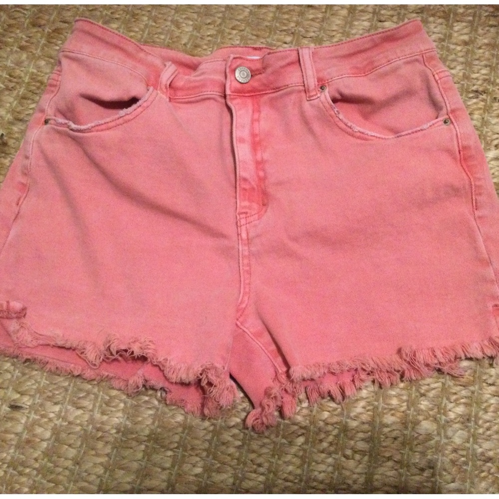 LAST CHANCE! Zenana Coral Jean Shorts M